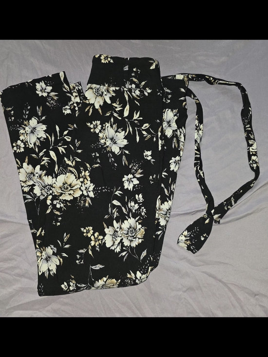 Jules & Leopold Pants - Jules & Leopold Black Floral Waist-Tie Pants
